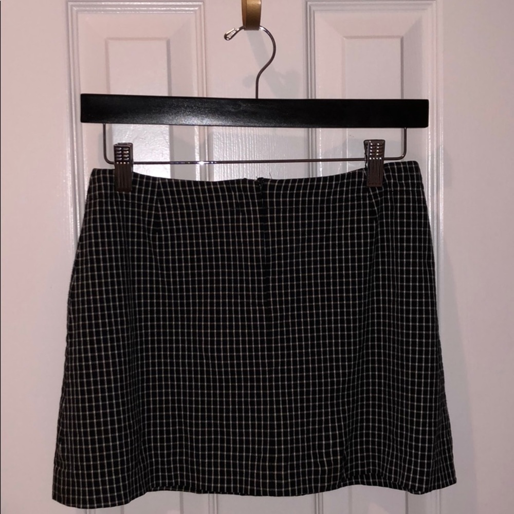 DKNY Donna Karen New York Black&white skirt SZ. 6